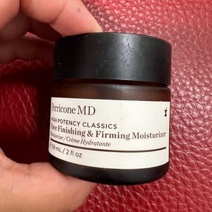 Perricone MD 
High potency Classics
2 ounce￼